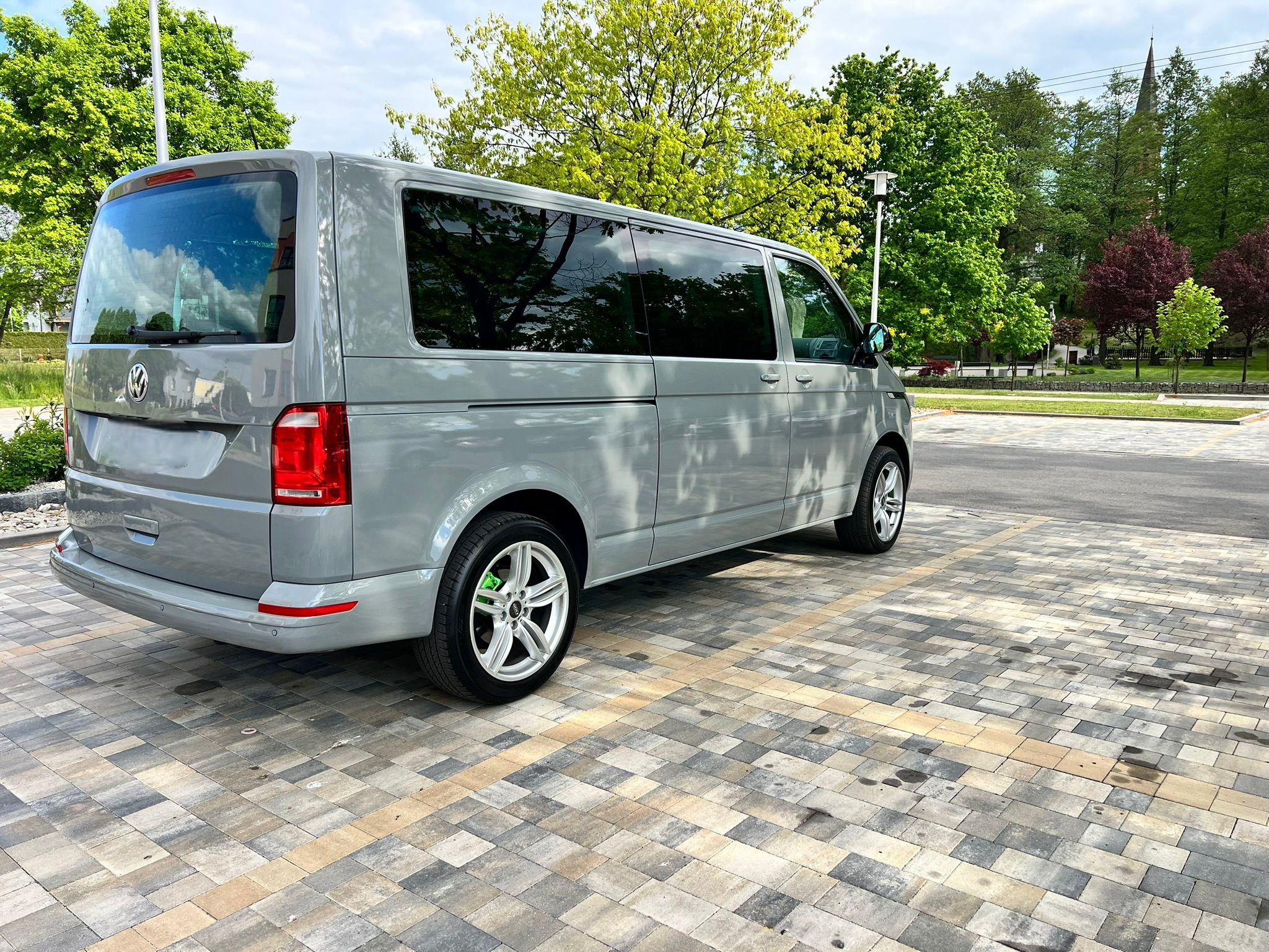 daf49be0-4c24-49f6-b9a3-53d5fc384672